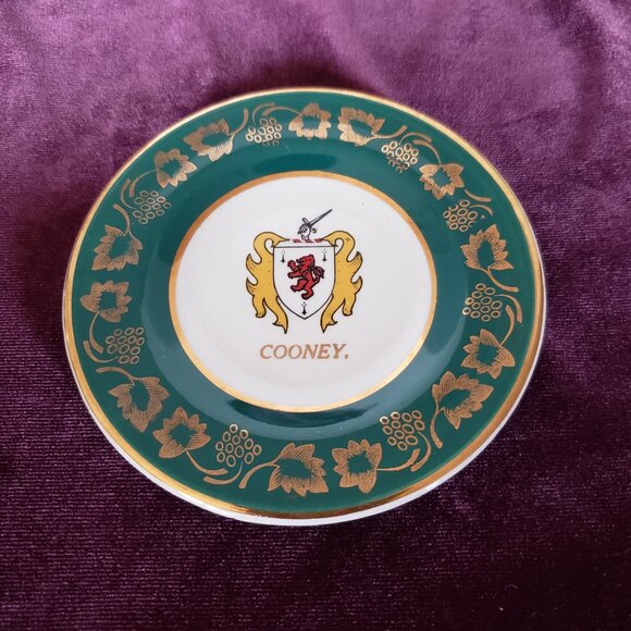 Cooney decorative plate ? $1. add on - Picture 1 of 5